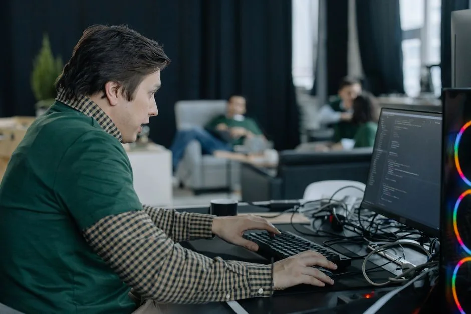 App development work in Aurora